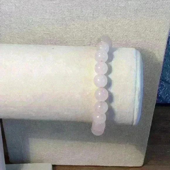 Rose Quartz Stone Pink Stretch Bracelet - Picture 3 of 5
